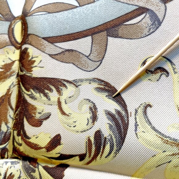 Max Mara Italian Silk Scarf Baroque Print - Picture 11 of 13